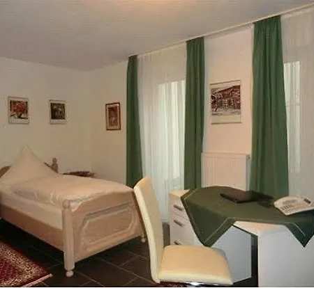 Garni Jacobs Hotel 3*